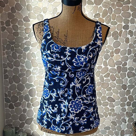 Lands End navy floral tankini – size 6 - Picture 1 of 10
